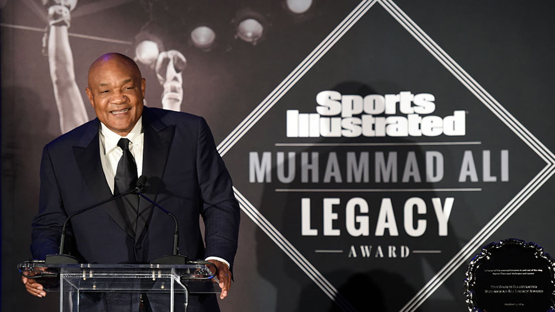 George Foreman Nearly Went Bankrupt In 1986. In 2024, He Has An Estimated $300M Fortune George Foreman Nearly Went Bankrupt In 1986. In 2024, He Has An Estimated $300M Fortune