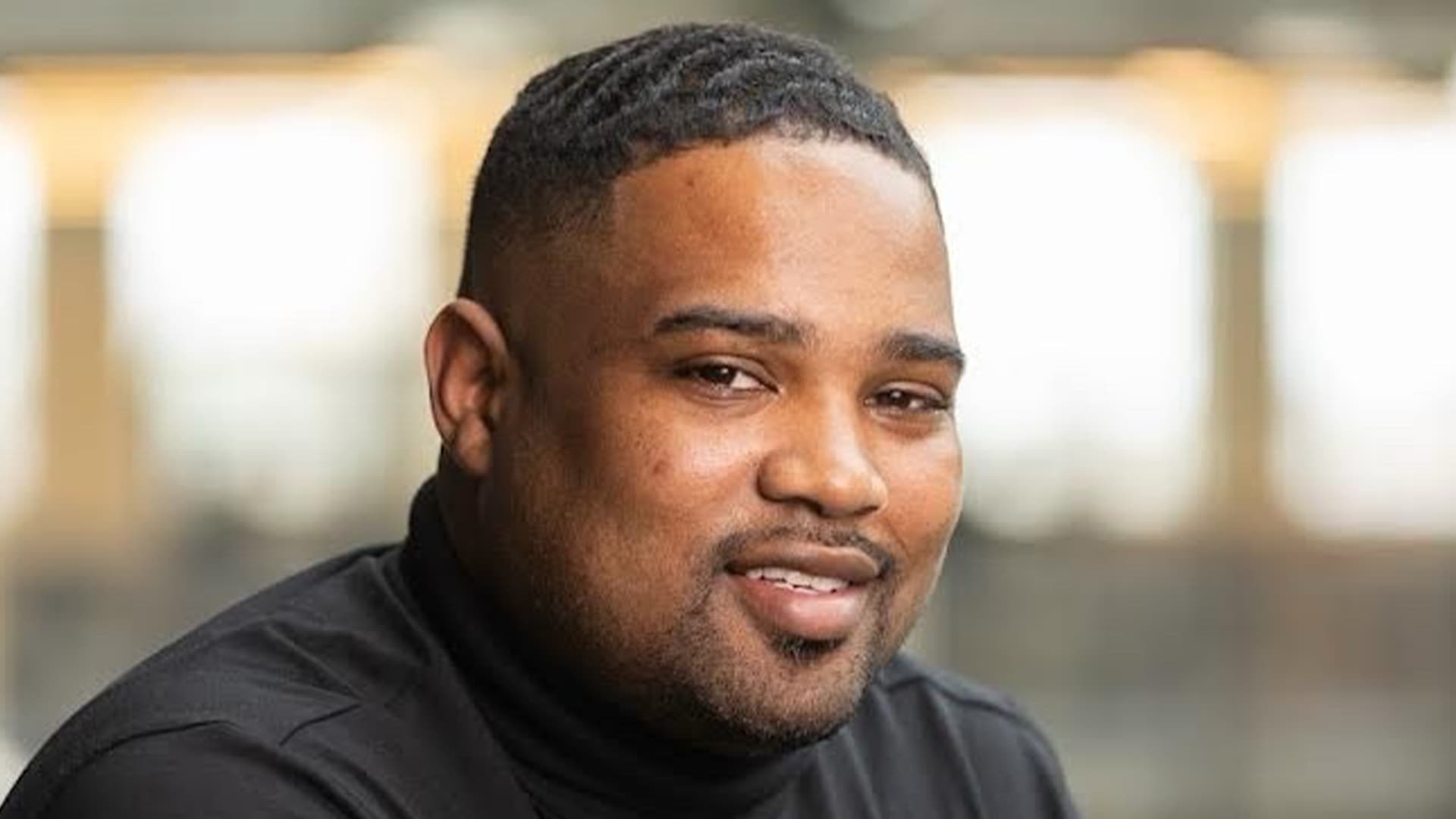 This Detroit-Based Founder And Scientist Developed An AI-Powered Device That Can Detect Pathogens On Surfaces Within Minutes