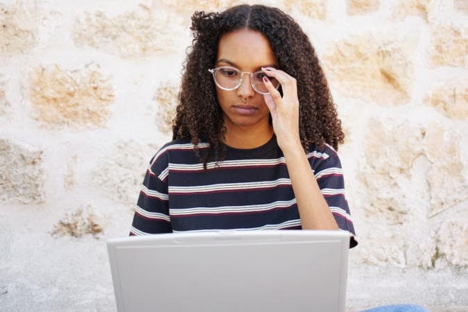 According To This Researcher, We Might All Be Suffering From Popcorn Brain According To This Researcher, We Might All Be Suffering From Popcorn Brain